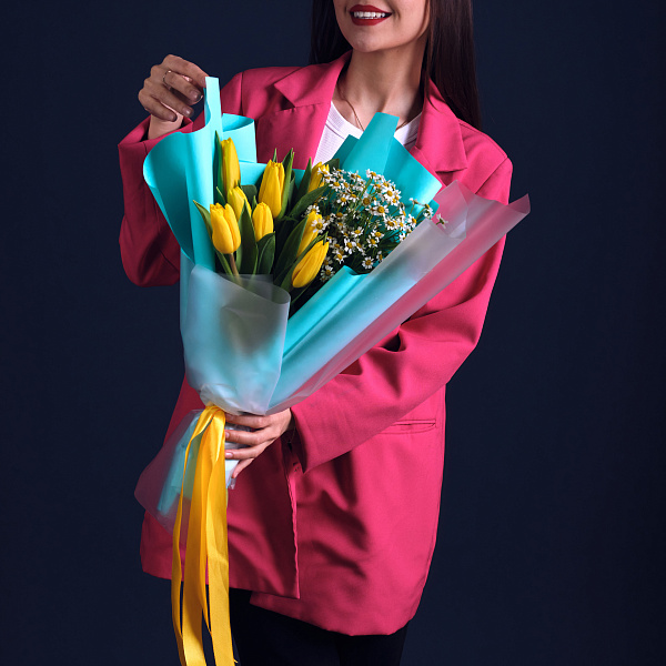 Купить Букет «Зимнее солнце» в  с бесплатной доставкой: цена, фото, описание